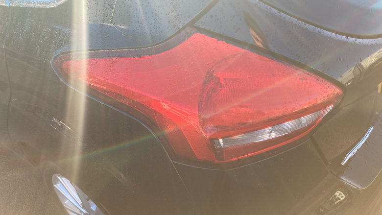 Ford Focus 1.0 EcoBoost 125 Titanium 5dr Petrol Hatchback